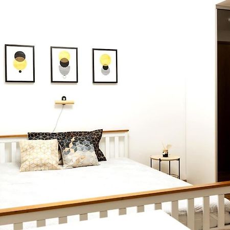 Modern & Cozy Place In The Very Heart Of Tallinn Bagian luar foto