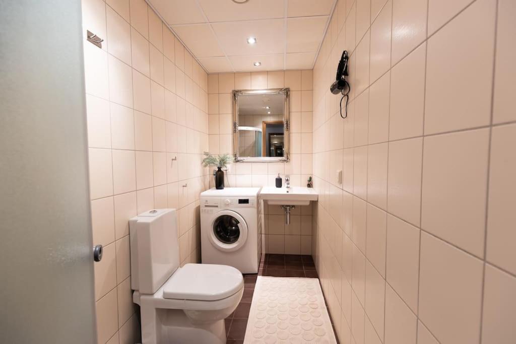 Modern & Cozy Place In The Very Heart Of Tallinn Bagian luar foto